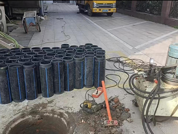 桃山PE置换管厂家 DN315置换管 非开挖管短管置换